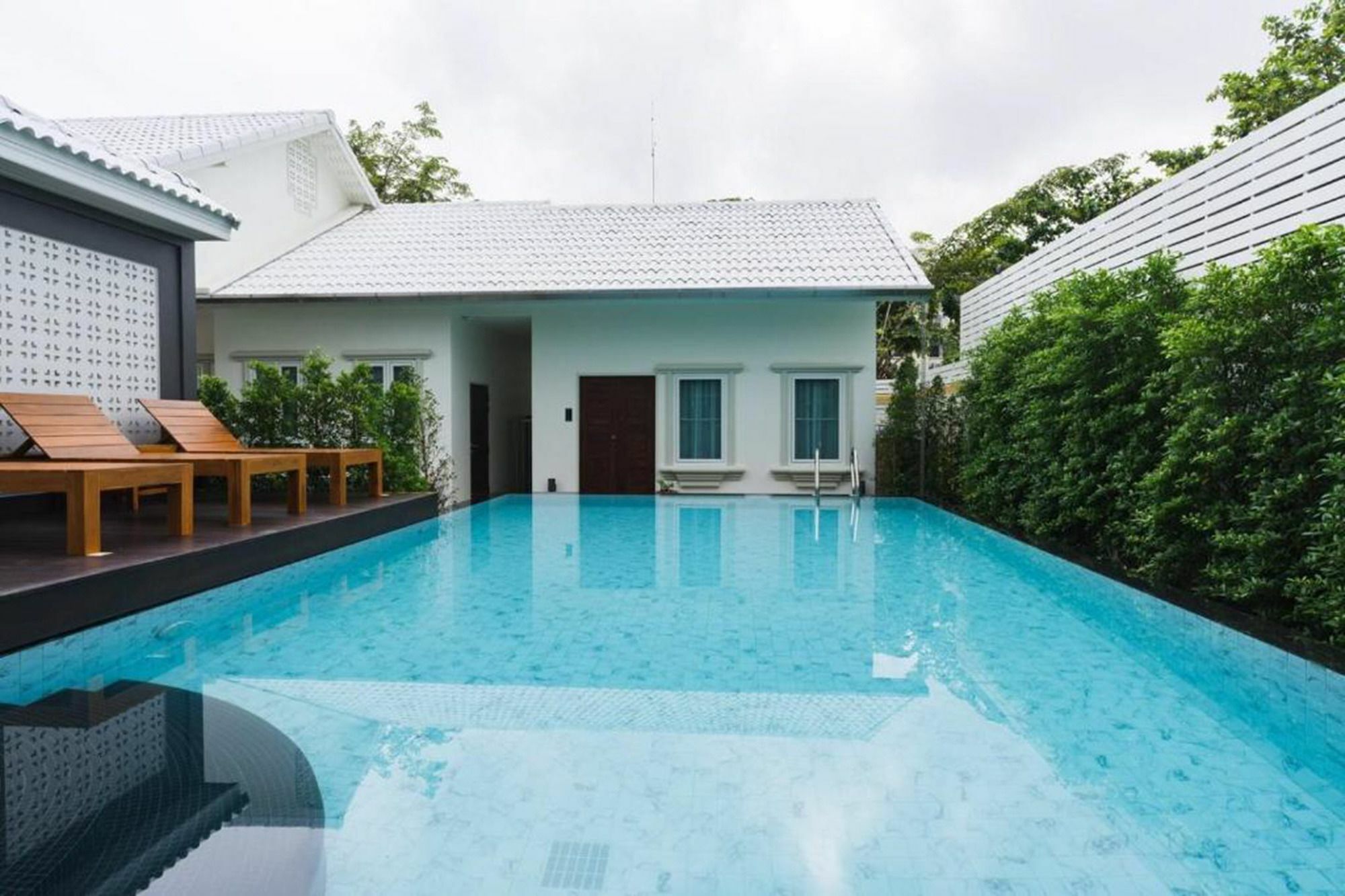 The Besavana Phuket - Sha Extra Plus Hotell Eksteriør bilde